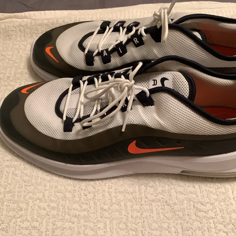 Airmax - Picture 2 of 8
